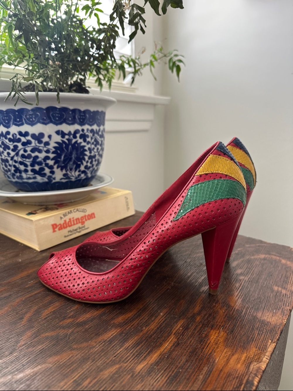 Vintage Red High Heel Pumps with Multicolor Accent